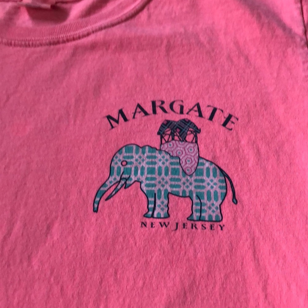 🧜🏼‍♀️3 for $15 item!🧜🏼‍♀️ short sleeve Margate New Jersey tee - Picture 2 of 6
